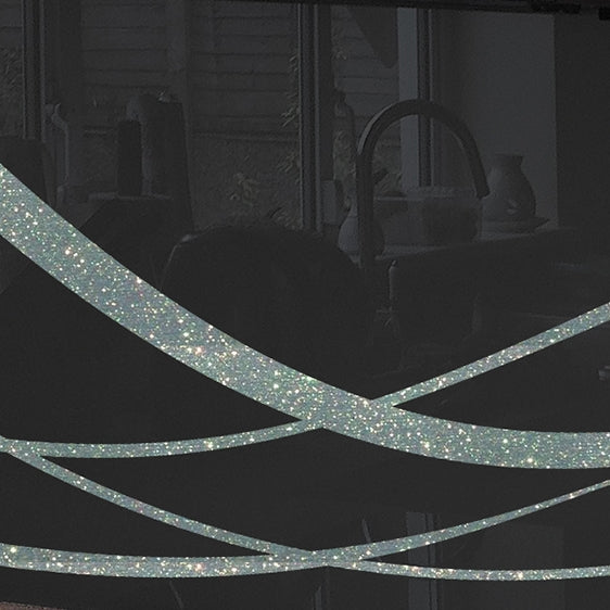 Verre peint pour revêtements de cuisine, modèle LINEFLOW2